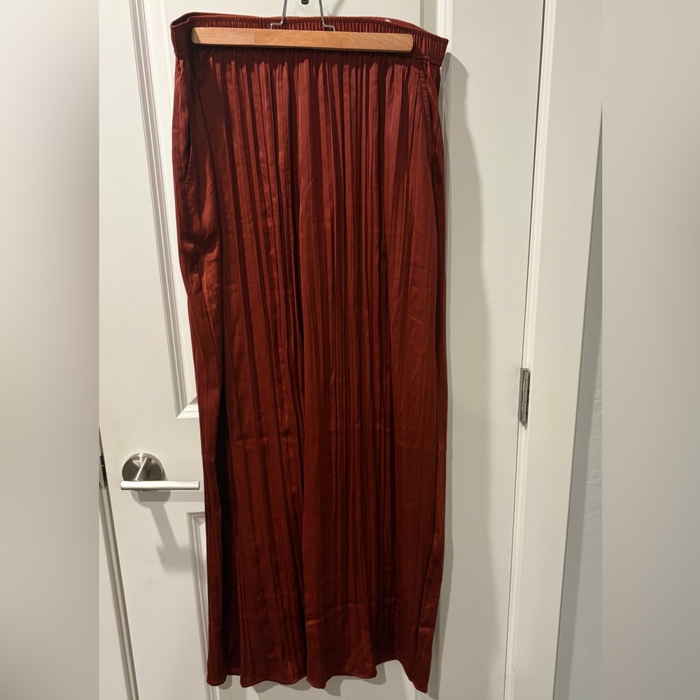 GAP Crinkle Texture Satin Pants | Size Large | - Picture 4 of 7